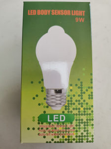 LED Sijalica 12W sa Senzorom – Široki Raspon Napona (175V-268V)